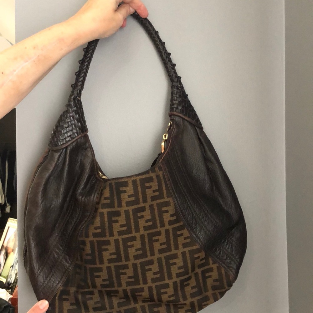 Vintage fendi hobo bag with receipt